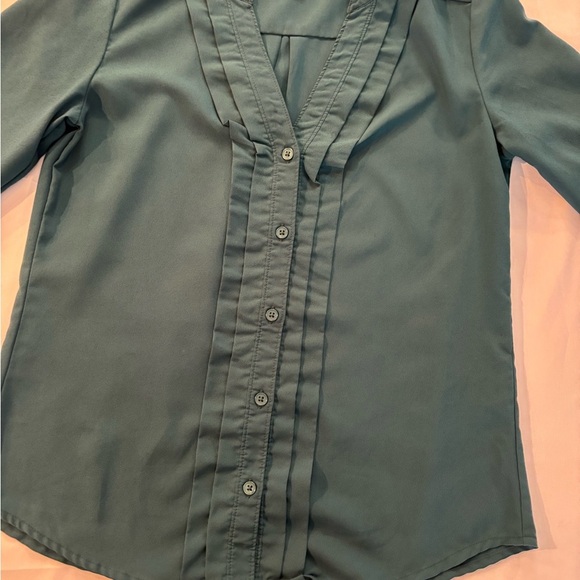 Banana Republic Green Button Down Shirt - Picture 4 of 6